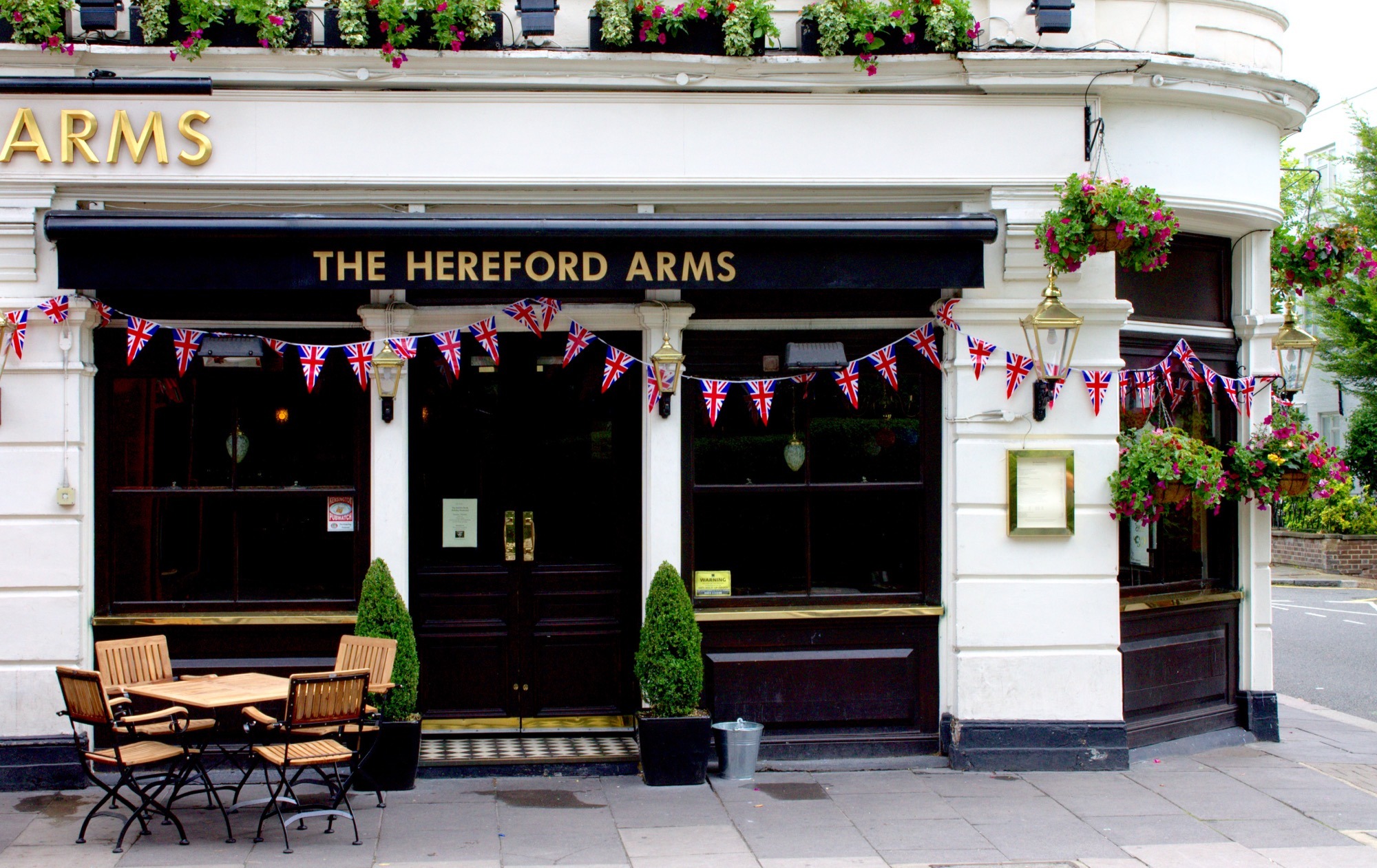 best pubs in london