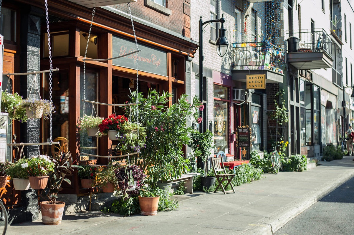 What you need to know before moving to Montreal / To Europe and Beyond