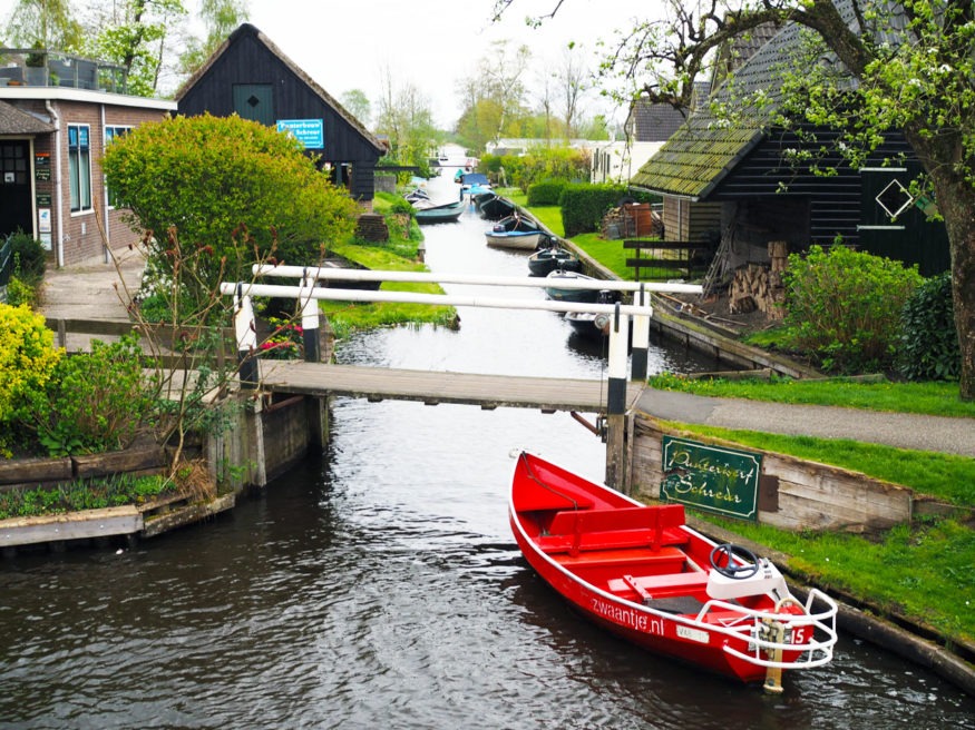 day trip to giethoorn