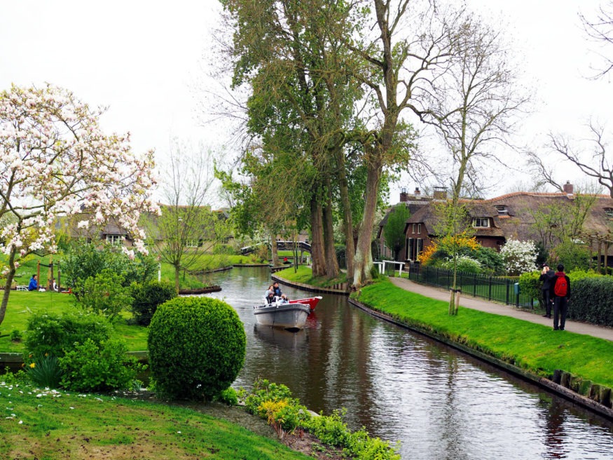 day trip to giethoorn