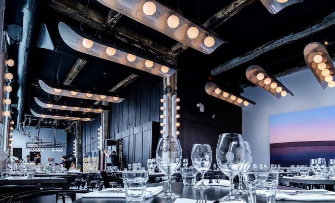 Old-Montreal-Restaurants-Le-Serpent
