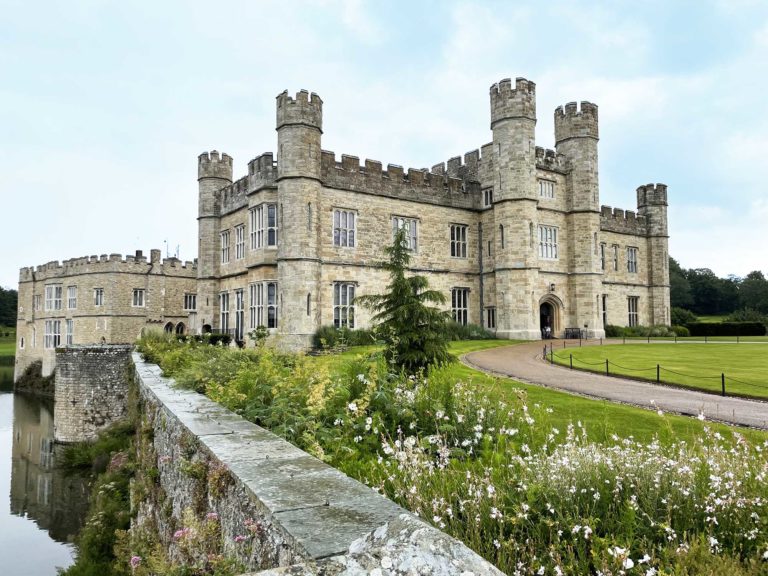 Is Leeds Castle the prettiest castle in England?