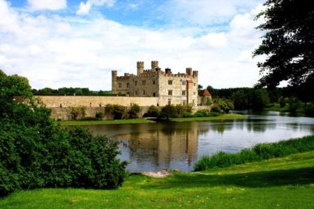Castles in England - Leeds Castle as a day trip from London