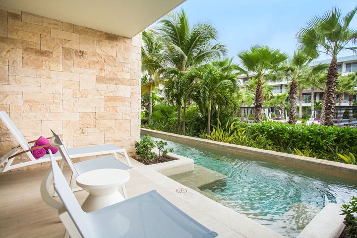 luxury hotels in cancun - Breathless Riviera Cancun Resort & Spa - swim up