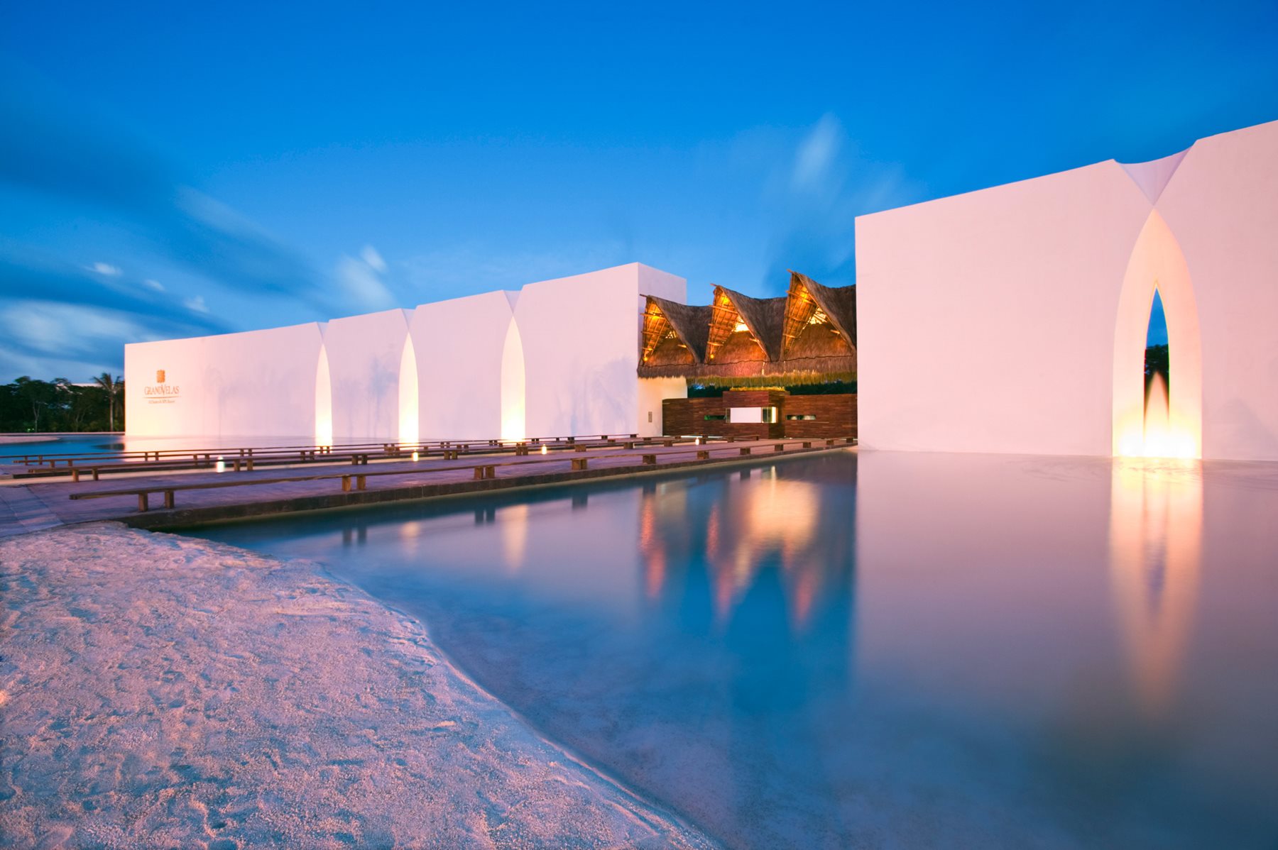 luxury hotels in cancun - Grand Velas Riviera Maya - entrance