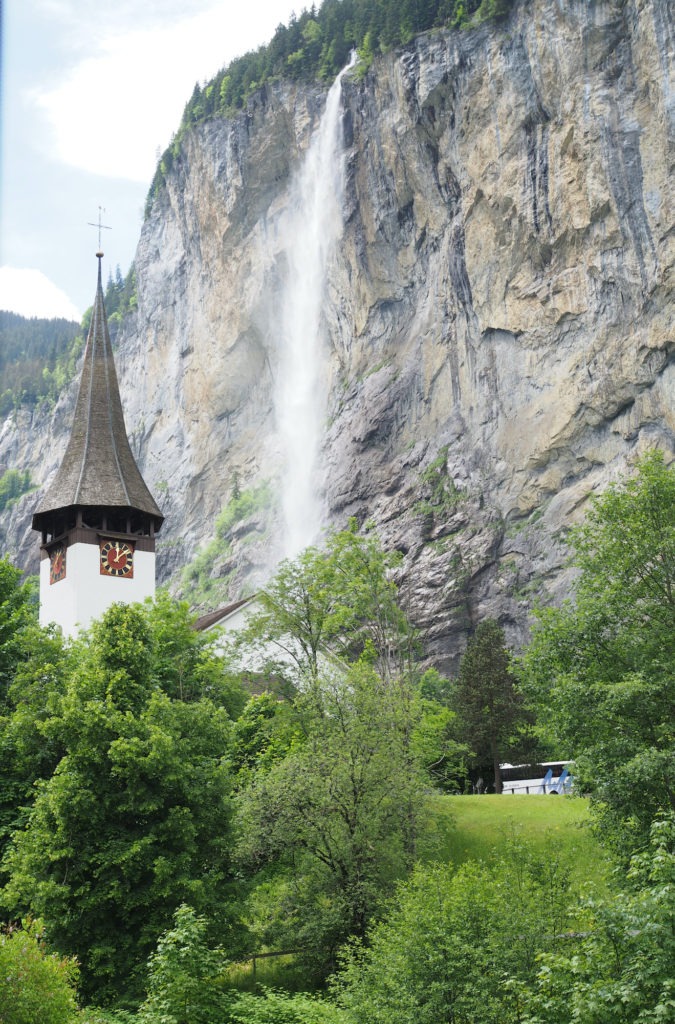 Lauterbrunnen-waterfall-in-Swiss-Alps