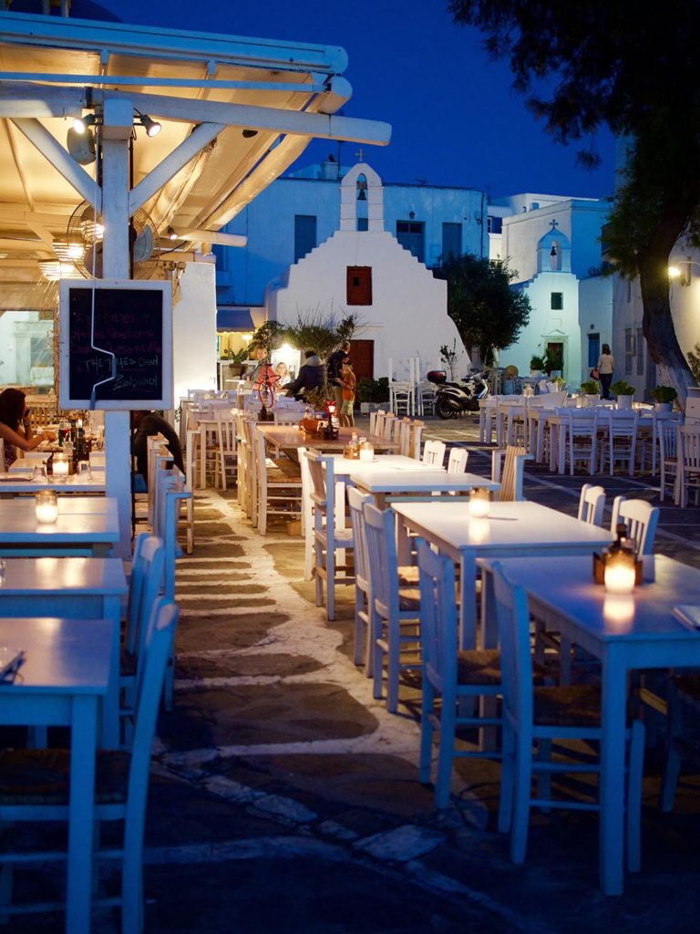 Things to do in Greece - Mykonos restaurants