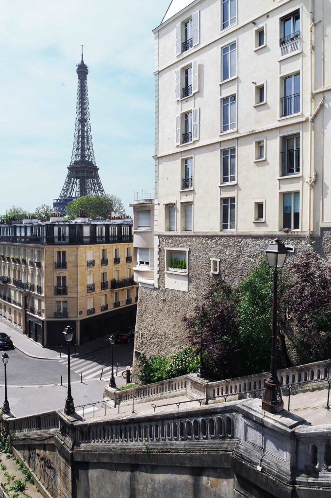 Best-views-of-the-Eiffel-Tower-in-Paris