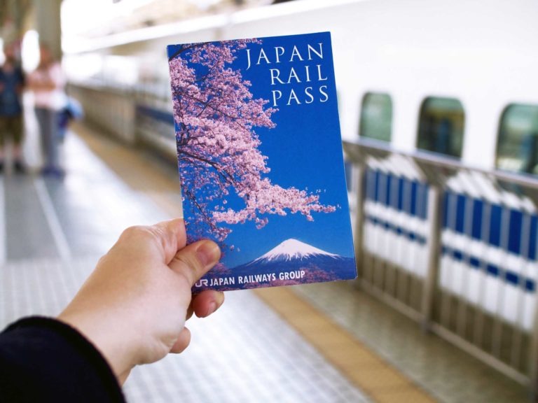 Trains in Japan - Japan Rail Pass tips