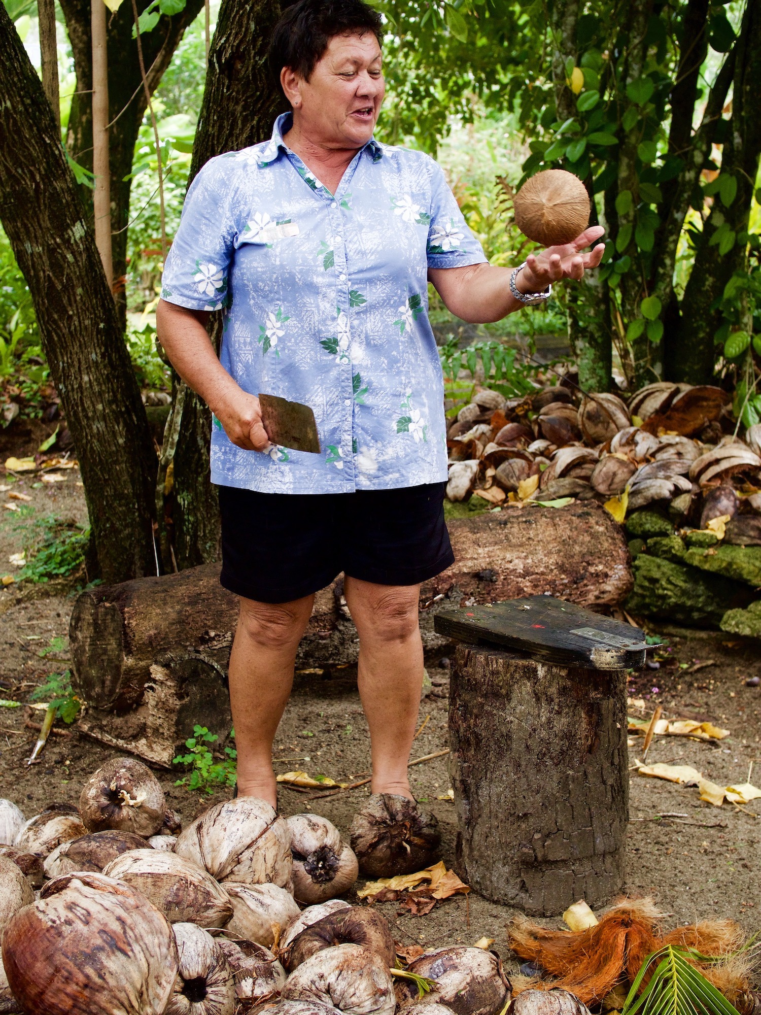 Cook-Islands-locals