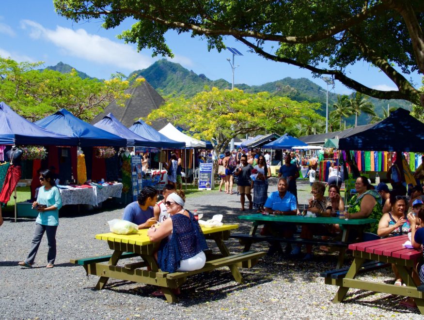 Punanga-Nui-Market-in-Rarotonga-Cook-Islands