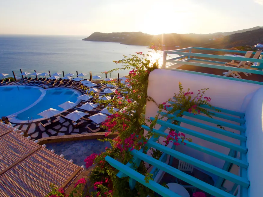 Where-to-stay-in-Mykonos-hotels